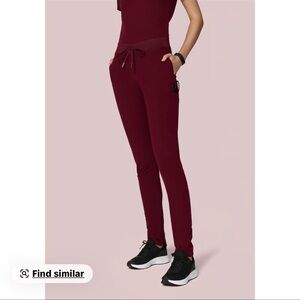 NWOT MANDALA Straight-Leg slim Drawstring scrub pants in Burgundy